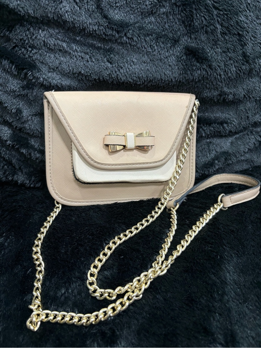 Aldo Blush and Cream Bow Crossbody with Gold Chain